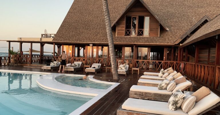 How to Make Money With Airbnb (Even Without Owning Property)