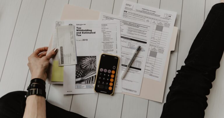 7 Ways to Make Money Transcribing Audio and Earn $15–$30 Per Hour From Home